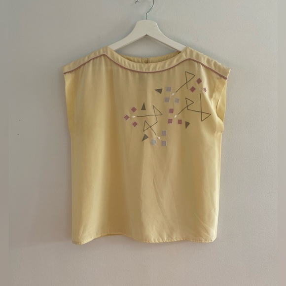 Vintage 70s Buttercream Yellow Pastel Embroidered Boxy Blouse - Picture 1 of 6